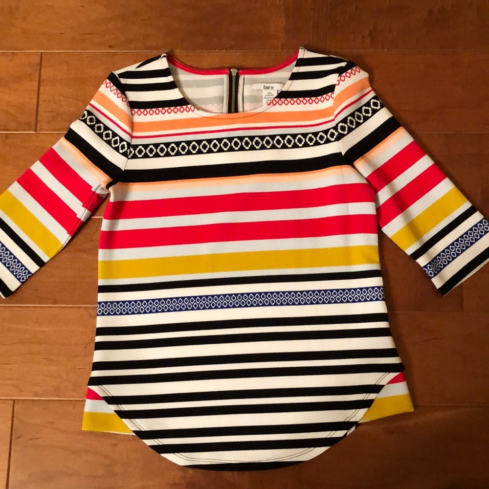 Women’s Bar lll top